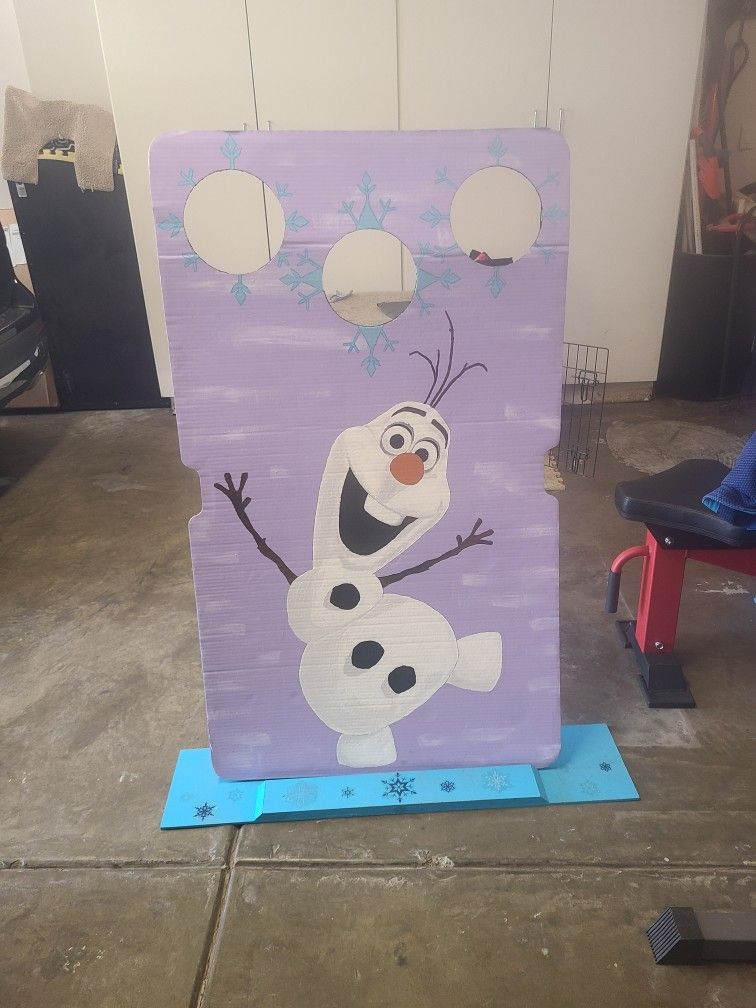 Frozen Olaf Snowball Game $40