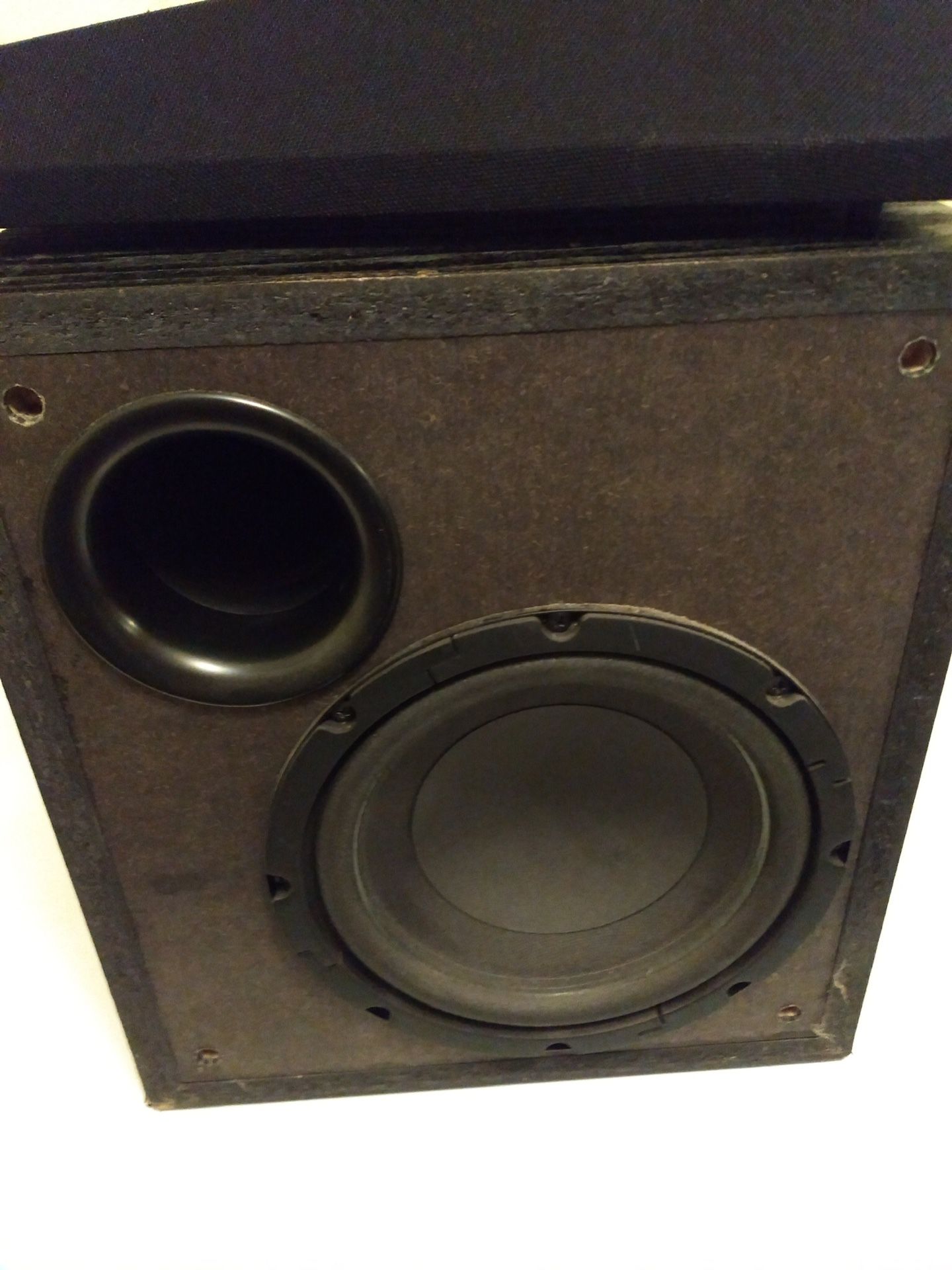 Kenwood powered subwoofer 8 inch model SW-32ht Home theater