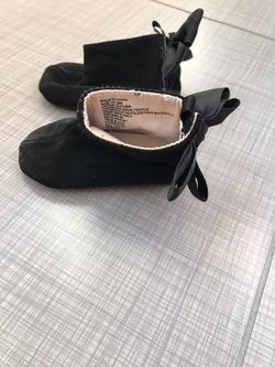 Baby Gap 12-18 M booties