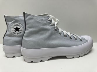 New!! Converse Chuck Taylor All Star High Lugged Shoes Light New!! Converse Chuck Taylor All Star High Lugged Shoes Light