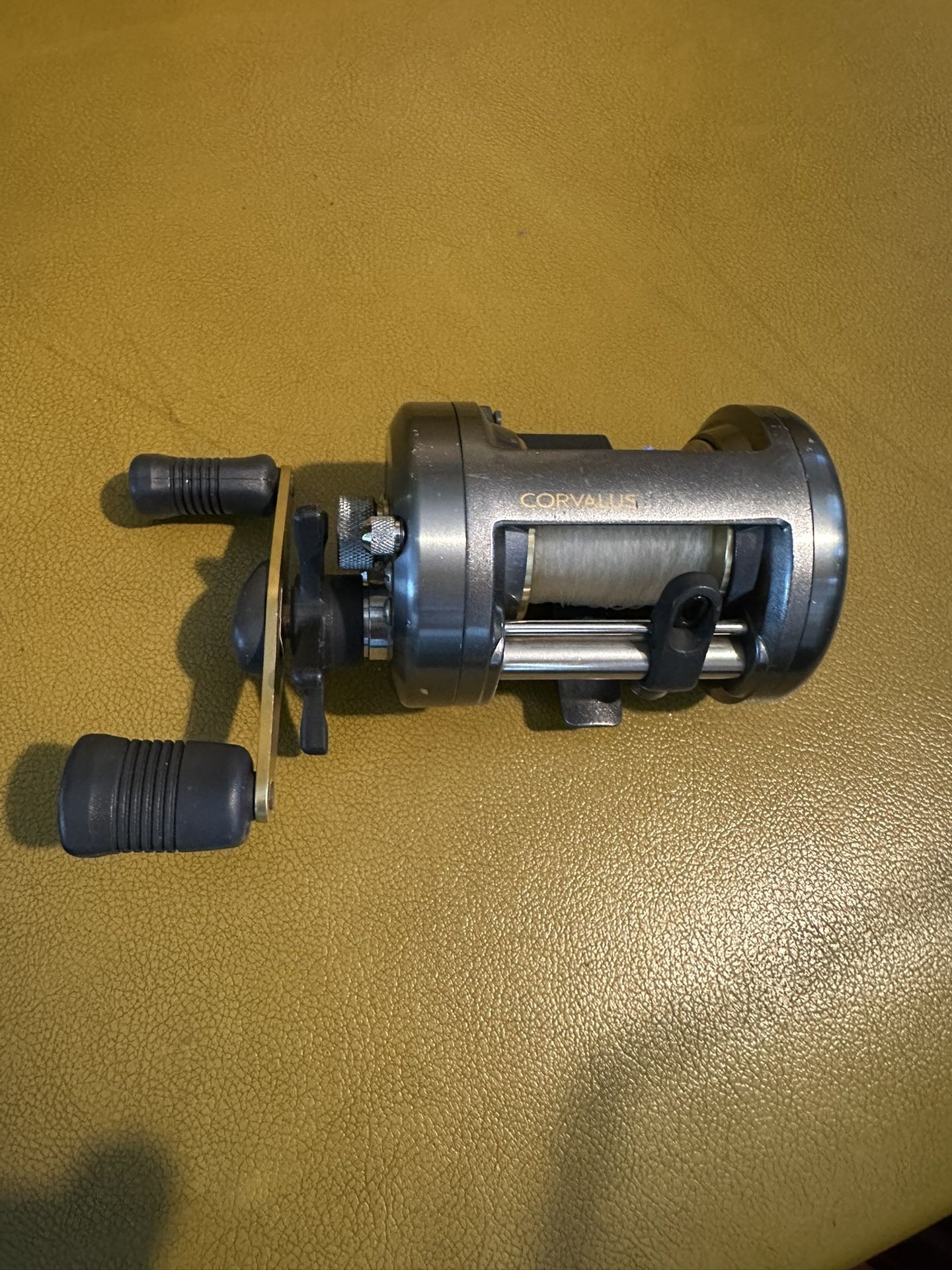 Shimano Corvalus 400 Casting Reel CVL400