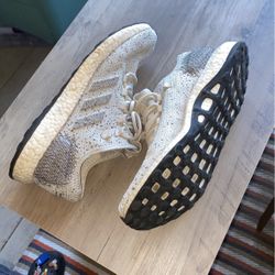 ADIDAS PUREBOOST BLACK/WHITE
