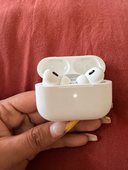 Air Pods Pro 2 with USBC charger