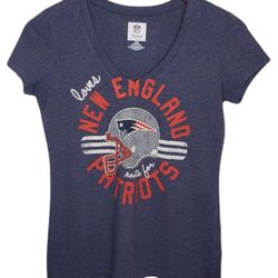 NEW ENGLAND PATRIOTS Womens Sz XS NFL TEAM APPAREL Blue V-Neck Football  T-SHIRT for Sale in Wilmington, NC - OfferUp