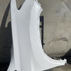 2016-2019 Honda pilot front fender rh side passenger side