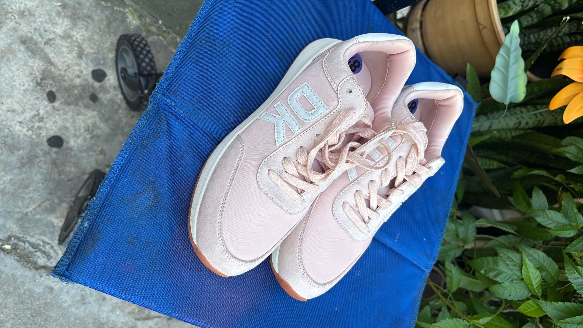 DKNY Shoes For Women 