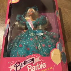 vintage collectible barbie’s 