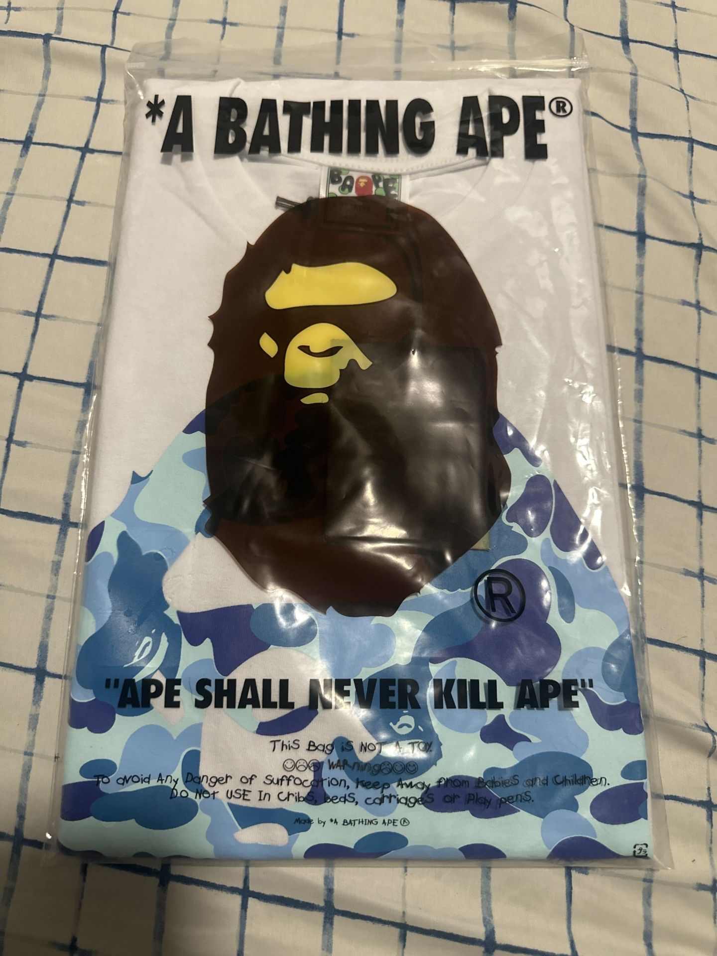 Bape T