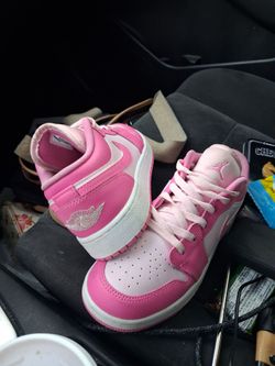 Air Jordan 1 Mid Pink White Sneakers