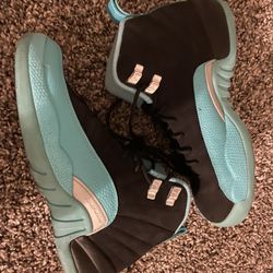 Jordan 12 “Hyper Jades”