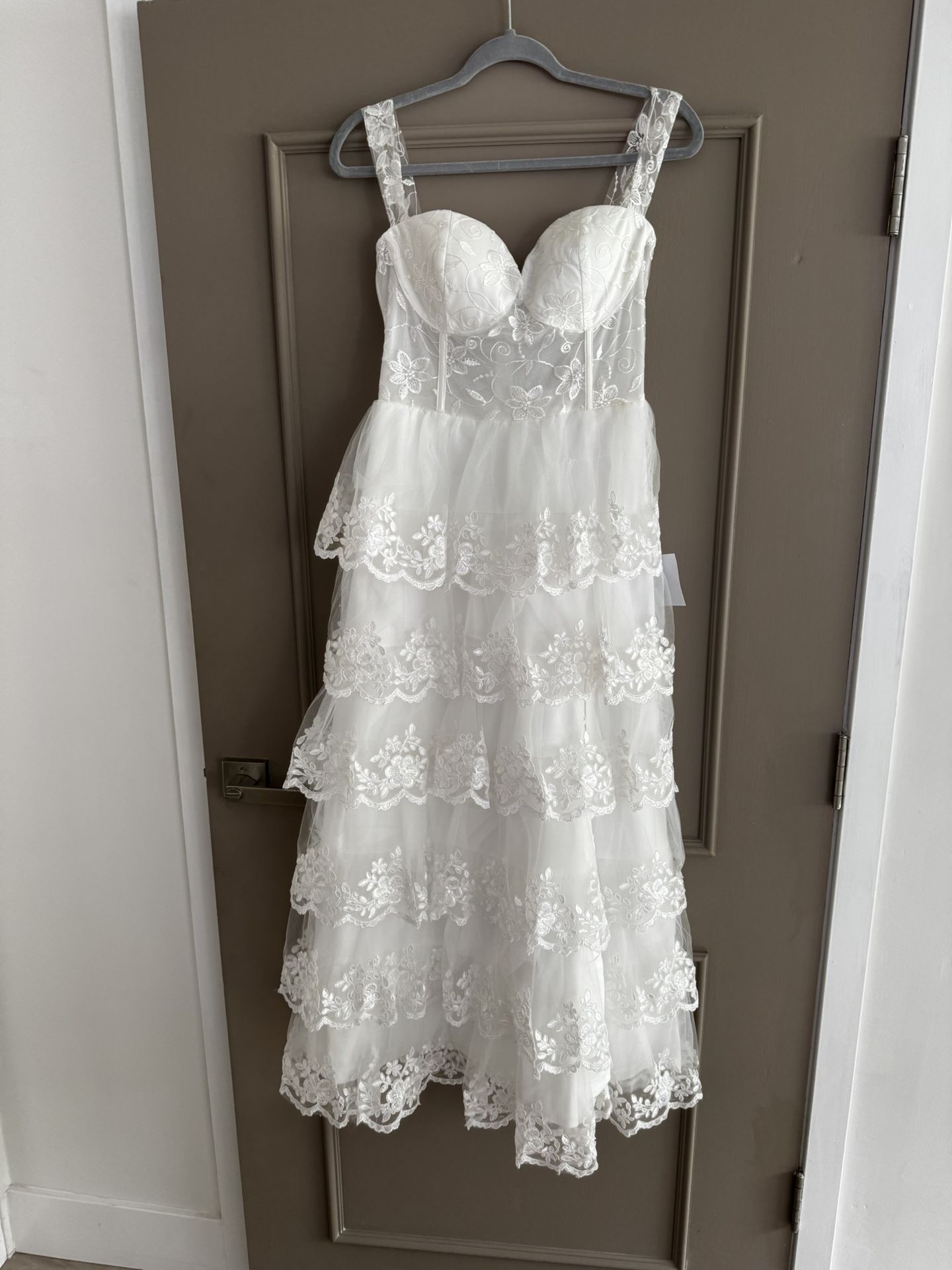 LULUS WHITE MEDIUM WEDDING DRESS LACE 