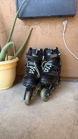 Roller blades size 8
