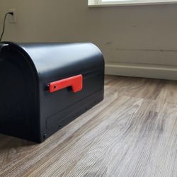 Mail Box