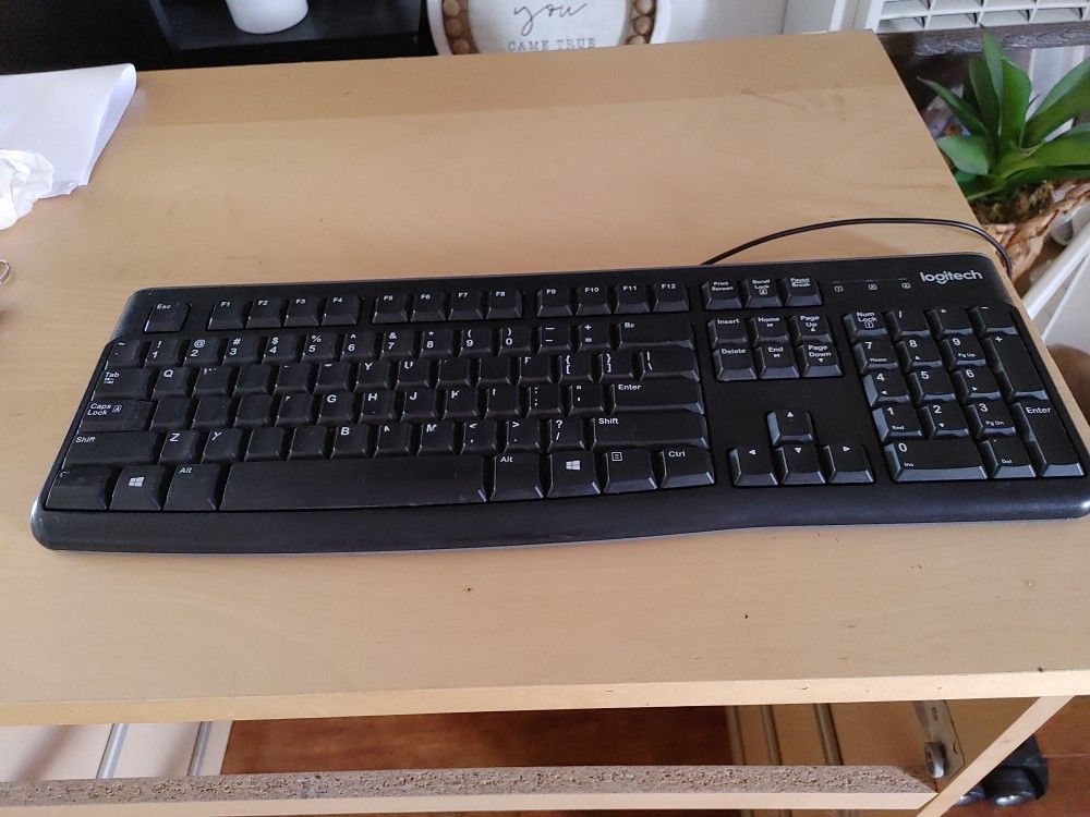 Logitech Keyboard