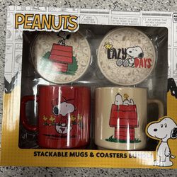 NWT limited edition Peanuts Mug Set with Coasters