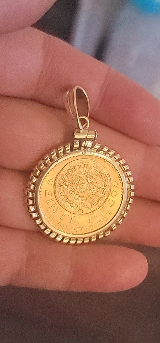 20 Pesos Gold, Pendant, 22k And 14k