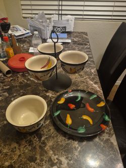 Juego para salsas y plato