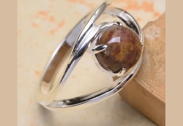Size 6.75 solid sterling silver ring