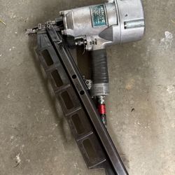 Hitachi Framing Gun NR83A2 