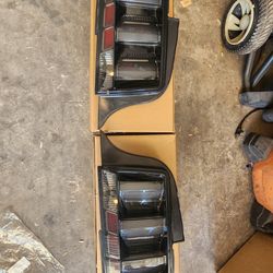 Ford Mustang Taillights And Headlights 