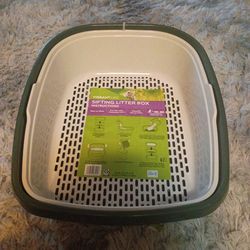 Brand new sifting litter box for cats