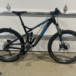 Trek Remedy 8 Mountain Bike