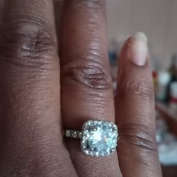 Sparkly Large Rhinestone Size 7  and Size 8 Ring