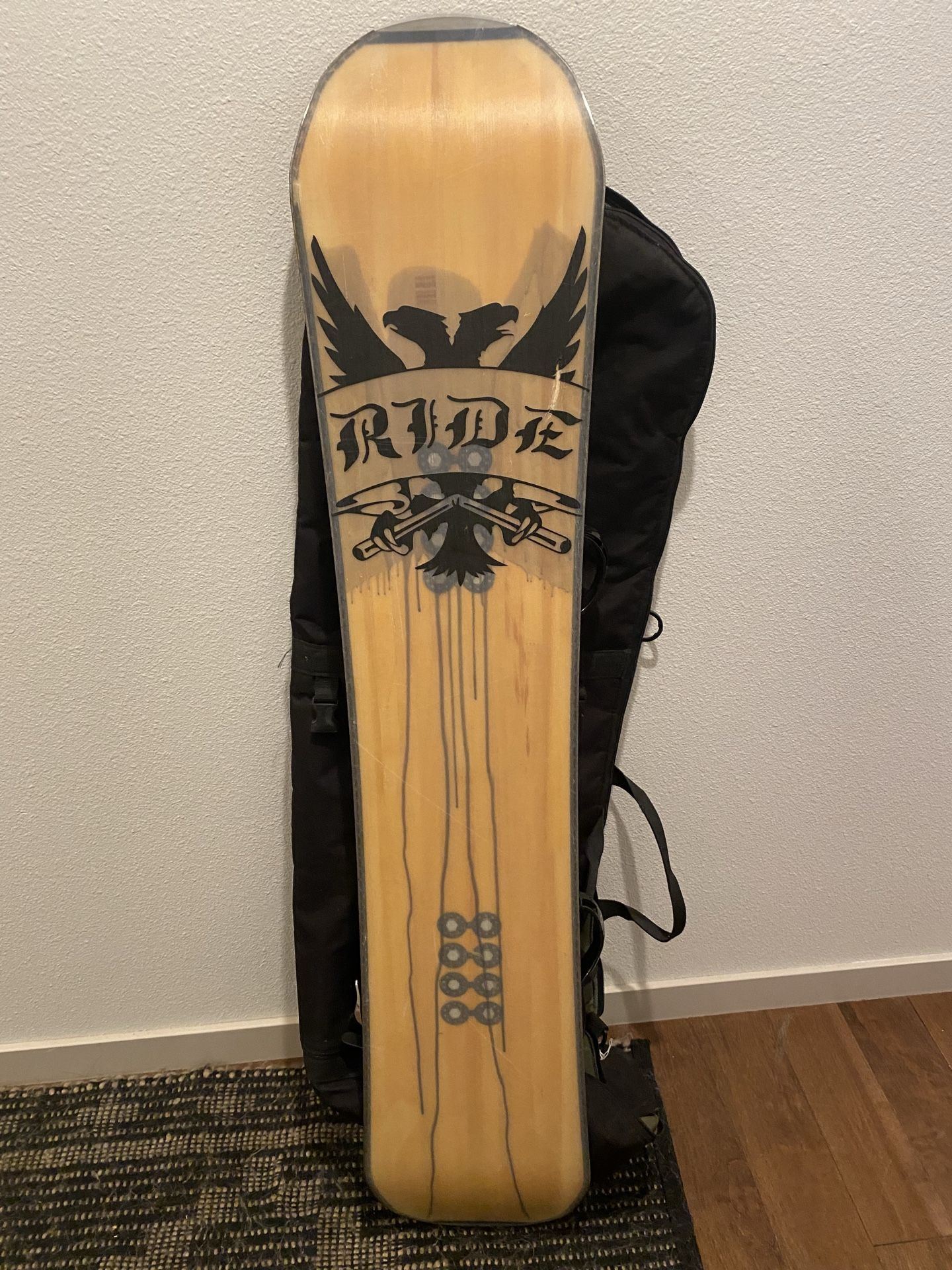 Snowboard