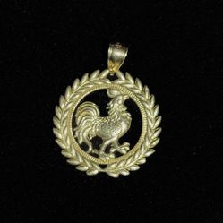 10k Gold Gallo Pendant 