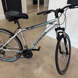 Schwinn OR2 hybrid bicycle