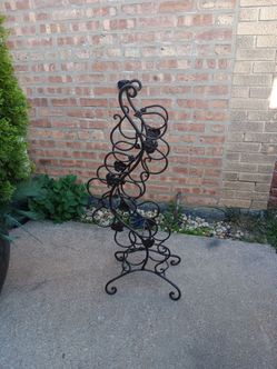 Wrought Iron Grapevine Spiral Vine Rack Holds 12 Bottles