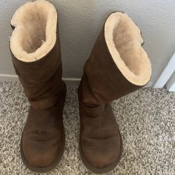 UGG BOOTS size 7