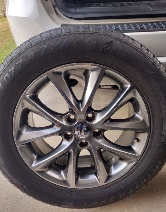 2 Durango GT Rims And Tires