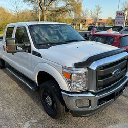2016 FORD F250 SUPER DUTY XL 6.2 4X4 8foot-bed

164k original MILES!

FINANCING AVAILABLE THROUGH LENDERS!
CLEAN CARFAX!
CLEAN TITLE!

6.2L Flex fuel 