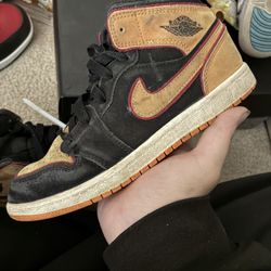 Jordan 1s Sz 3y