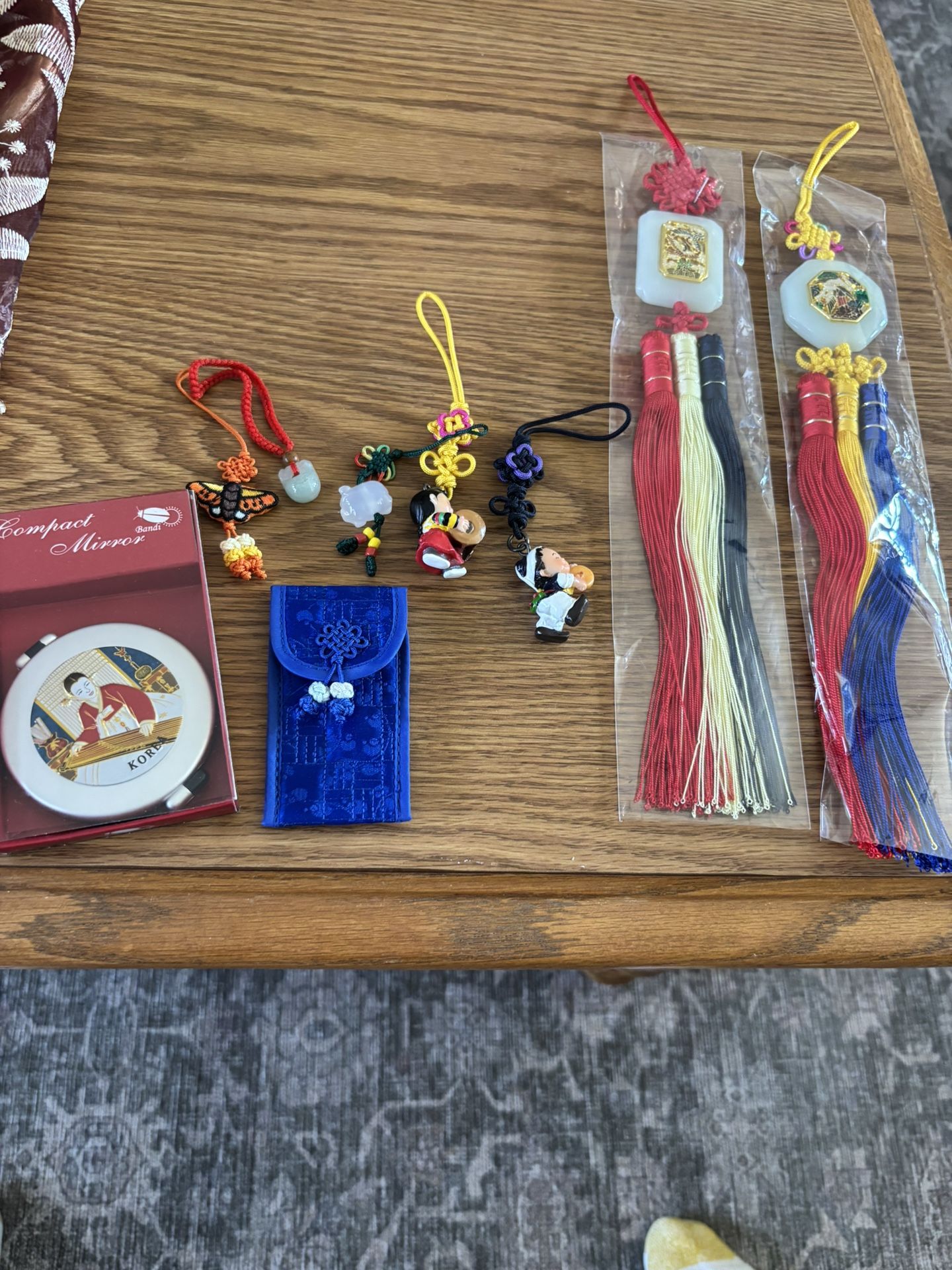 Authentic Korean Vintage Items Mirror Pouch Charms