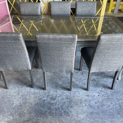 7 Pc Dining Set