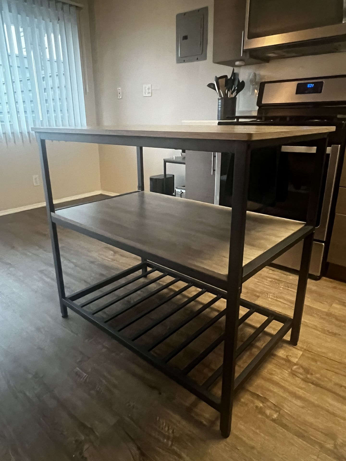 Kitchen Island With Shelves