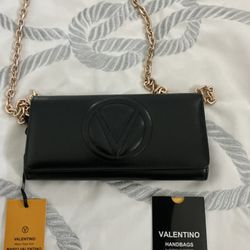 NEW,  AUTHENTIC VALENTINO BLACK BAG WITH REMOVABLE STRAP, 4”HIGH X 8”WIDE, EXCELLENT QUALITY, BUY TODAY $200.00