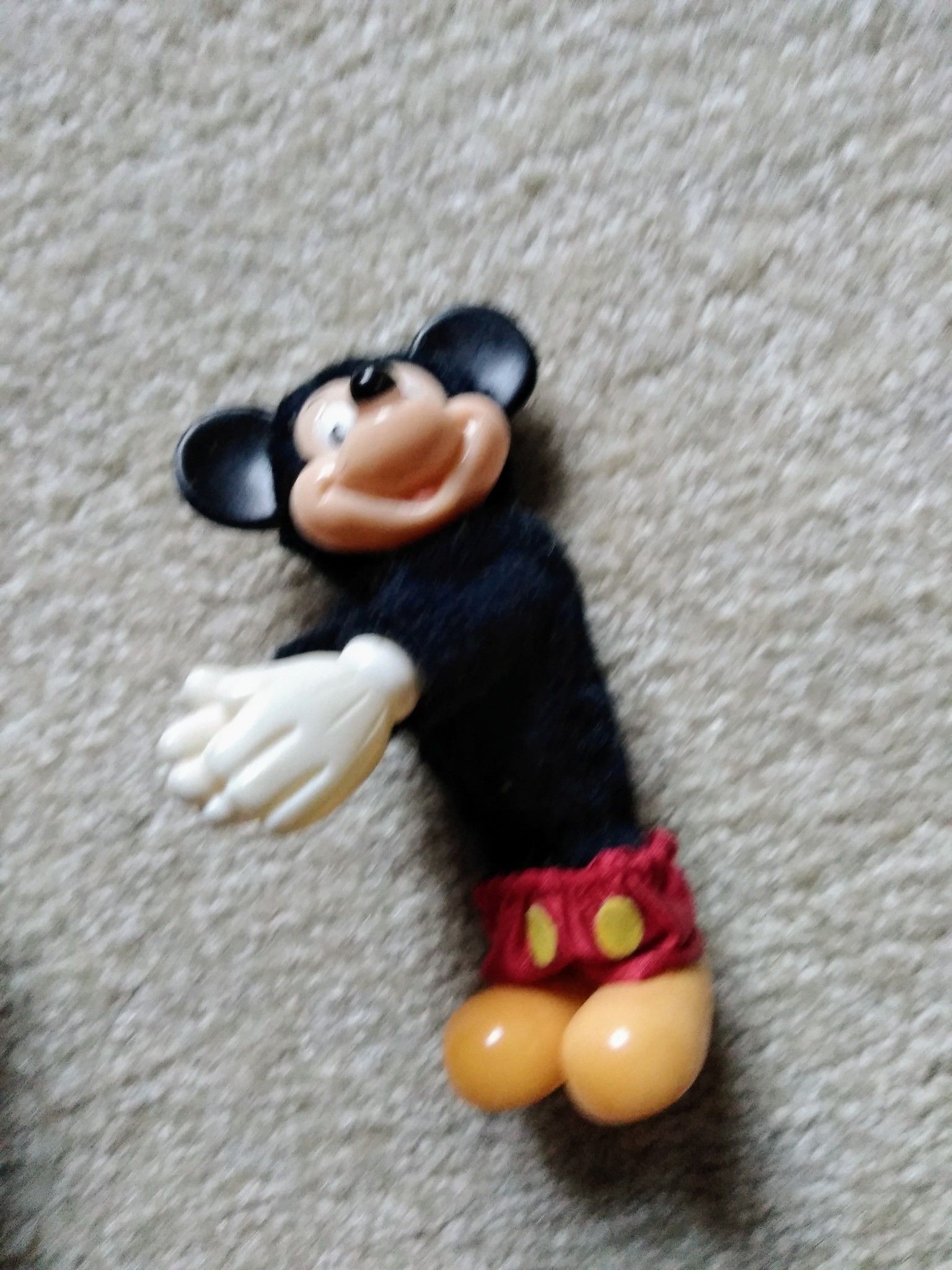 Disney clasp toys