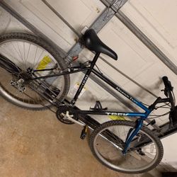 Trek At Specialized Mountian Bikes 