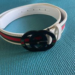 MENS DESIGNER STYLE BELTS SIZE 32