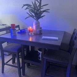 Dining Table 4 PCs 