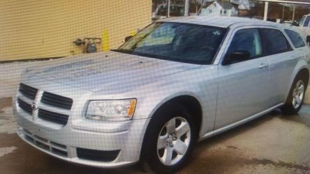 2008 Dodge Magnum 4dr Wagon