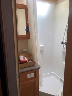 2009  Rockwood Roo by Forest River Hybrid Travel Trailer – Clean Title