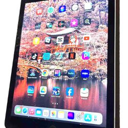 - Apple iPad Air 2 (Cellular) 64gb Runs With 15.8ios 