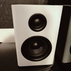 NZXT Relay PC Gaming Desktop Speakers