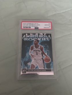 2023 panini Donruss optic white Hot Rookies Victor Wembanyama psa 10