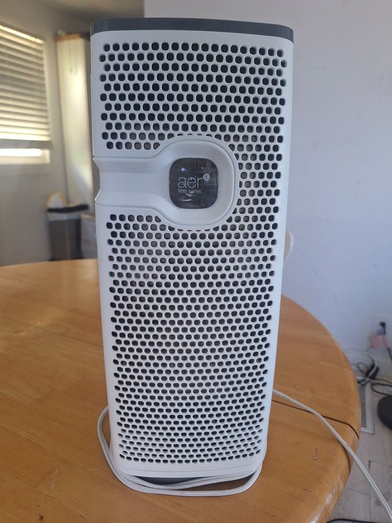 Mini Tower Air Purifier