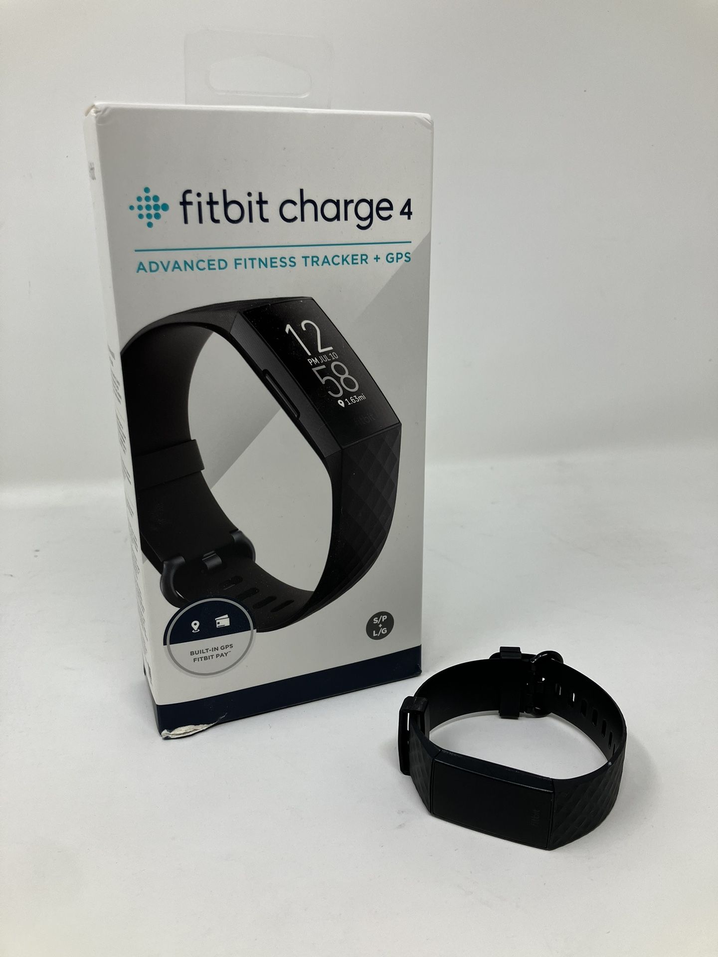 Fitbit Charge 4